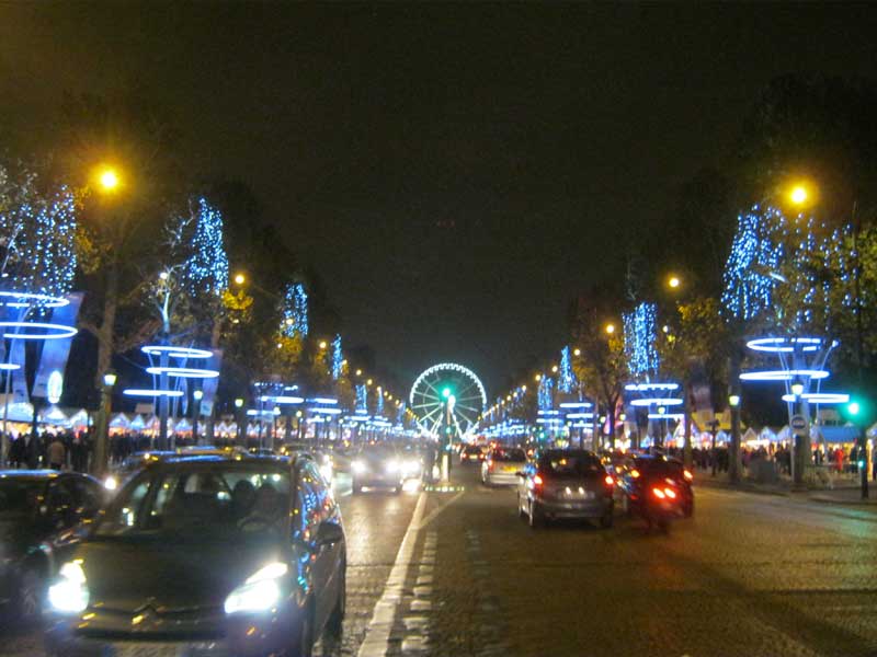 خیابان شانزالیزه پاریس