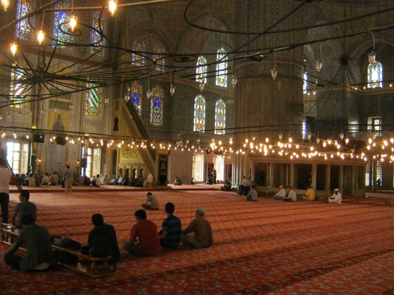 داخل مسجد سلطان احمد استانبول