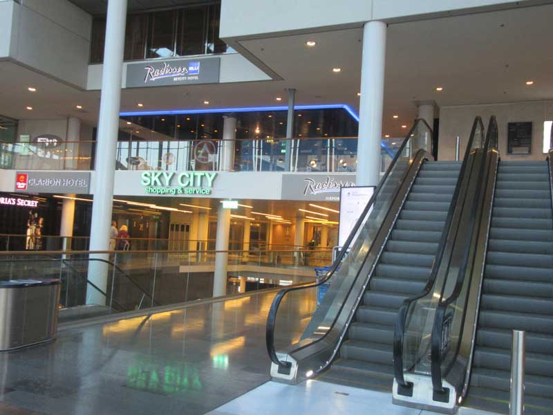 ورودی شهر آسمان (Sky City) در فرودگاه آرلاندا استکهلم